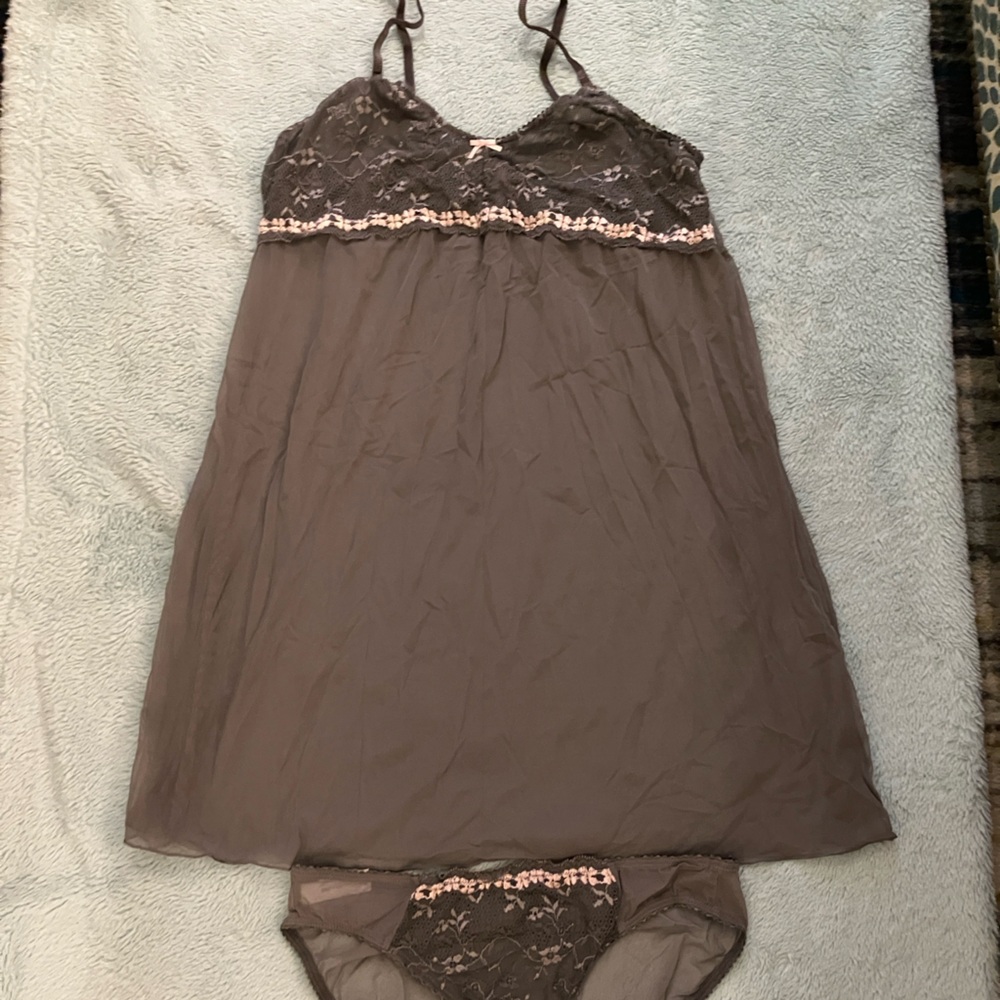 Lace Trim Gray Babydoll with matching panties by gapbody